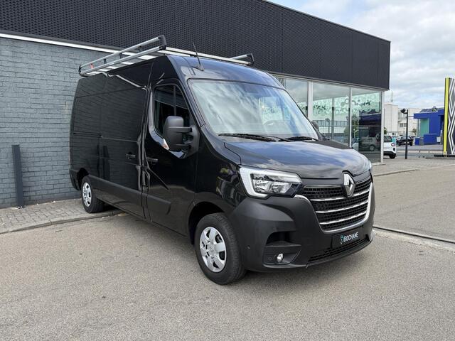 Renault MASTER T35 2.3 dCi 135 L2H2 Work Edition | Camera | Trekhaak | Imperiaal | Climate control | Bijrijdersbank | Laadruimte inrichting |