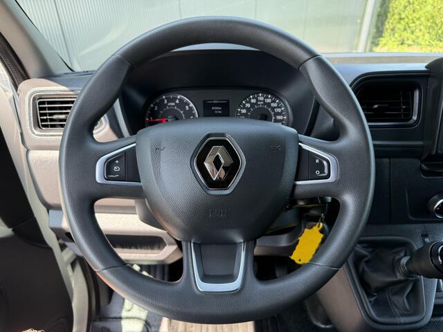 Renault MASTER 2.3 dCi 136 PK / L2H2 / 1e EIG. / TREKHAAK / AIRCO / CRUISE / NAVI / CAMERA / 3-ZITS / LED