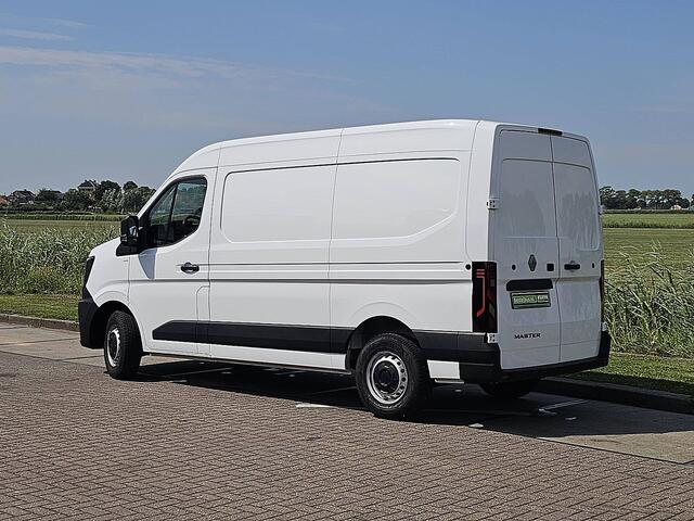 Renault MASTER T35 2.0 dCi 130 L2H2 Cruise control, Airco, Pdc, Carplay, Navi, Camera, 3,5t trekhaak, 3zits