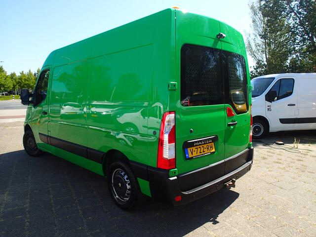 Renault MASTER T35 2.3 dCi L2H2 VOOORZIEN VAN AIRCO+CRUISE+TREKHAAK !!