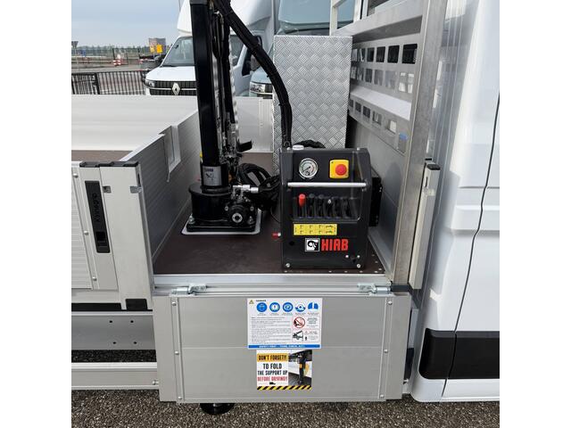 Renault MASTER E-Tech Pick-up + HIAB kraan + trekhaak