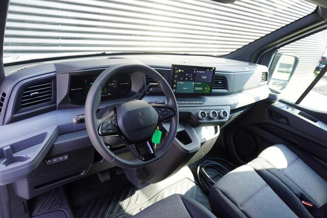 Renault MASTER E-Tech T35 L3H2 Extra long range 87 kWh 420km Range WLTP Apple Carplay Camera Cruise control Parkeersensoren Betimmering