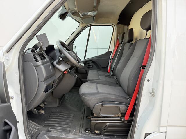 Renault MASTER Plancher T35 2.0 DCi 145PK Lowliner Bakwagen Airco Cruise Control Camera Meubelbak Foodtruck