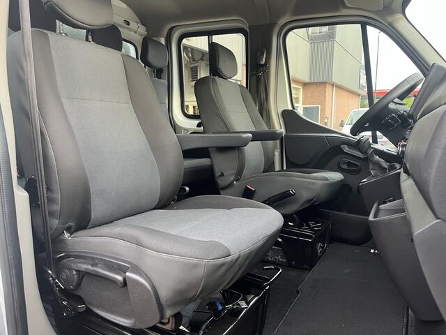 Renault MASTER T35 2.3 dCi 145 L3 DC Airco Cruise controle Trekhaak 3500kg trekgewicht Open laadbak Pick-up 5-Persoons Standkachel Telefoonverbinding Gereedschapskist Hoge schotten Euro 6