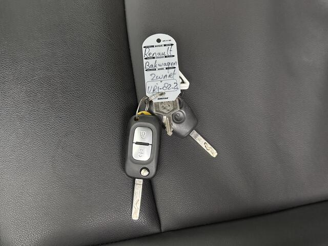 Renault MASTER 2.3DCi 150PK Automaat Bakwagen Lowliner | Speciaalbouw | Leder | Airco | Camera | Cruise