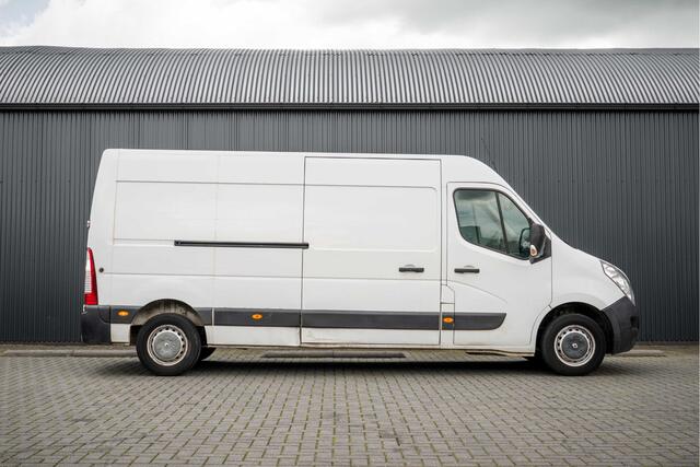 Renault MASTER 2.3 dCi 130 PK | L3H2 | 3-Zits | Camera | Cruise | Airco