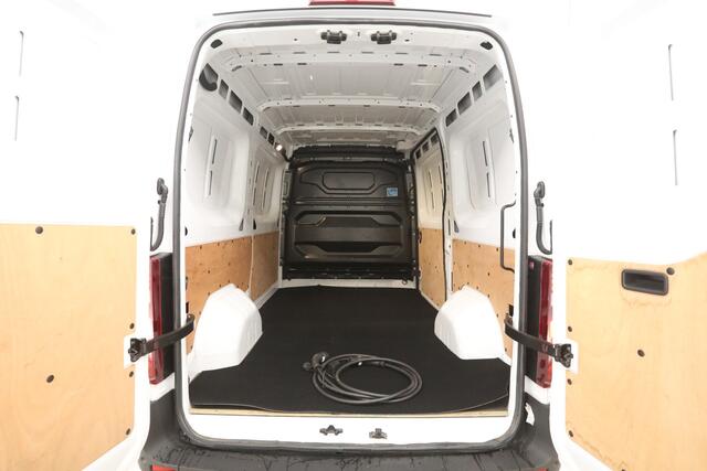 Renault MASTER E-TECH 87 kWh L2H2 | Snelladen | SOH 98% | Airco | Camera | Cruise | 3 Zits | Carplay | LED | Parkeersens.
