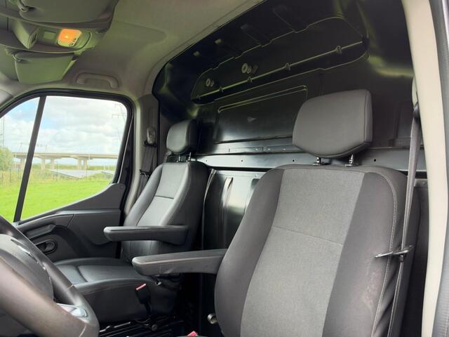Renault MASTER T35 2.3 dCi L1H2 En.
