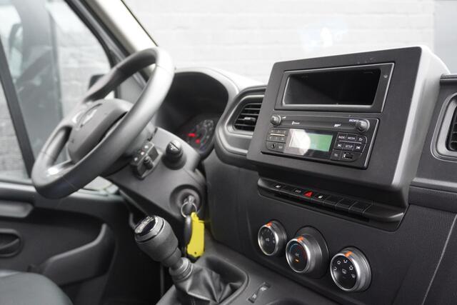 Renault MASTER 2.3 dCi 135PK L2H2 EURO 6 - Airco - Cruise - Imperiaal - €15.950,- Excl.