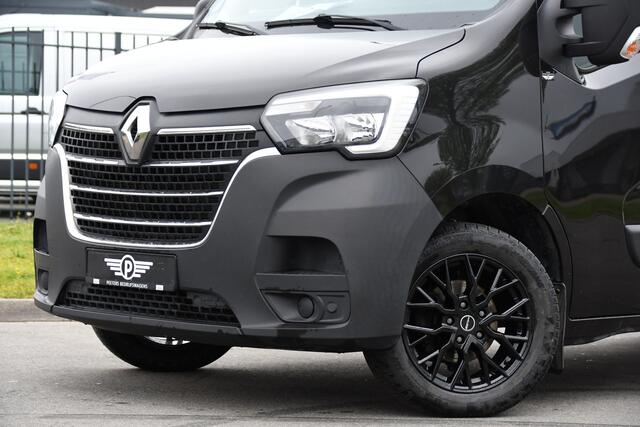 Renault MASTER T35 2.3 dCi 150 L2H2 Black Edition Cruise, Camera, Carplay, 136pk, Automaat Multimedia, LED, NAVI, Trekhaak, Uniek!