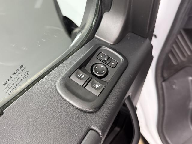 Renault MASTER 2.3DCi 135PK L3H2 Maxi | Navigatie | Camera | Airco | Cruise | 3-Zits | Betimmering