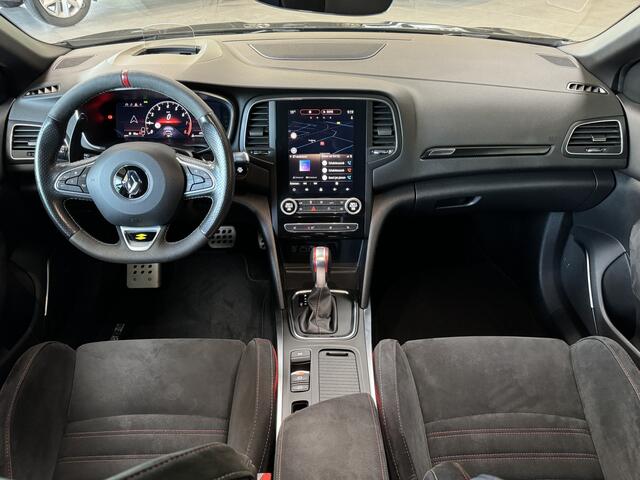Renault MEGANE 1.8 TCe 300pk RS, Phase 2, Groot navi, Digitaal cockpit, Bose, 19 inch, ACC, PDC 360 met camera, 100% Dealer onderhouden.