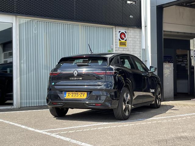 Renault MEGANE E-Tech EV60 Optimum Charge Business Ed. Evolution , Demo, Adaptieve cruise control, Navigatie groot scherm, Stoel & stuur verwarming, Achteruitrijcamera, Climate Control, Parkeersensoren, Lichtmetaal