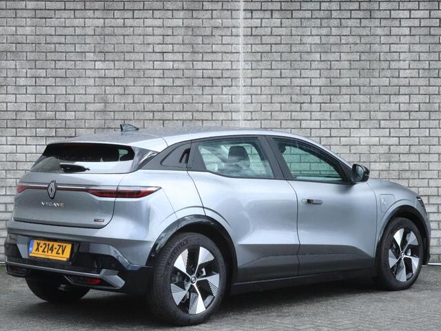 Renault MEGANE E-Tech EV60 130 Evolution | Stoel + stuurverwarming | Achteruitrijcamera | Apple Carplay/Android Auto | El. ramen V+A |