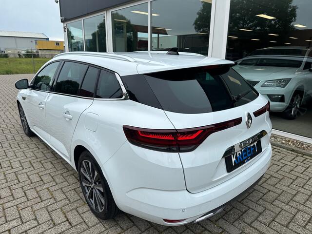 Renault MEGANE Estate 1.6 E-Tech Plug-In Hybrid 160 R.S. Line .