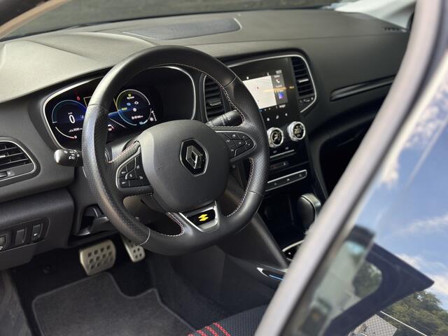 Renault MEGANE Estate 1.6 E-Tech Plug-In Hybrid 160 R.S. Line - All-in rijklrprs | Dealer ond. | Navi | Cruise