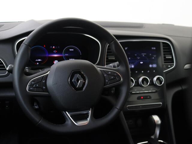 Renault MEGANE Estate 1.6 E-Tech Plug-In Hybrid 160 Equilibre | 17 inch | Michelin Cross Climate All-Season | Beschikbaar per 21-9-2024