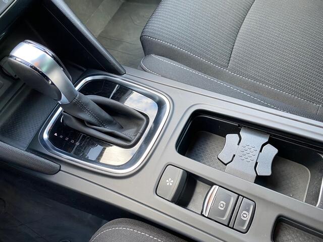 Renault MEGANE 1.6 E-Tech Plug-In Hybrid 160 Zen - All-in rijkrprs | Navi | Carplay | Cruise | Stoelverw.