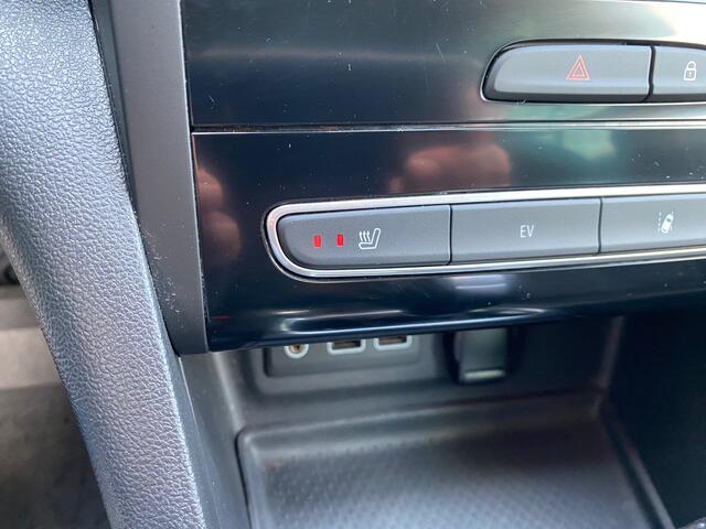 Renault MEGANE 1.6 E-Tech Plug-In Hybrid 160 Zen - All-in rijkrprs | Navi | Carplay | Cruise | Stoelverw.