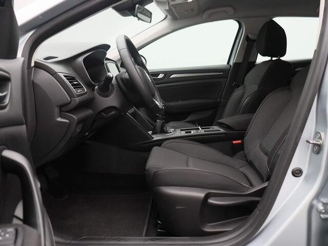 Renault MEGANE Estate 1.3 TCe 140 Equilibre | Navigatie | Climat-Control | Parkeersensoren | Apple Carplay/Android Auto |