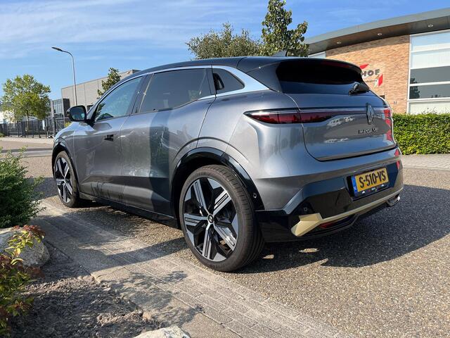 Renault MEGANE E-Tech EV60 Optimum Charge Iconic | Incl. BTW | Rondomzicht camera | Adaptive cruise control