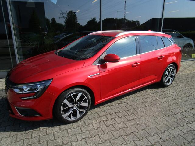 Renault MEGANE Estate 1.2 TCe Bose