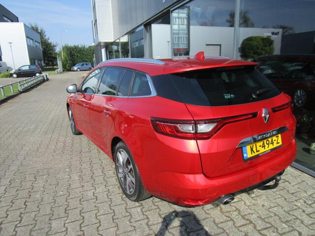 Renault MEGANE Estate 1.2 TCe Bose