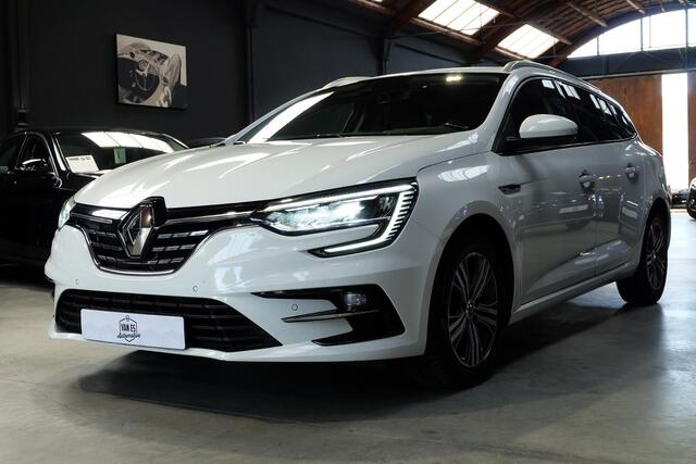 Renault MEGANE Estate 1.3 TCe Intens / Facelift / Trekhaak / NL'se auto