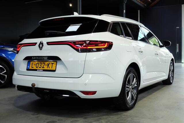 Renault MEGANE Estate 1.3 TCe Intens / Facelift / Trekhaak / NL'se auto