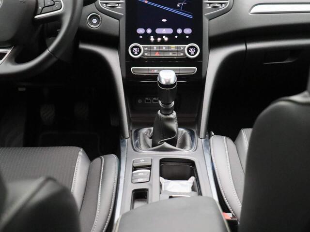 Renault MEGANE Estate 1.3 TCe 140 Techno | Navi | ECC | PDC | LED | LMV | Cam |