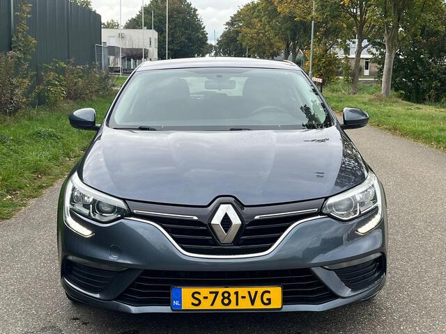 Renault MEGANE 1.2 TCe Life Cruise LED bluetooth