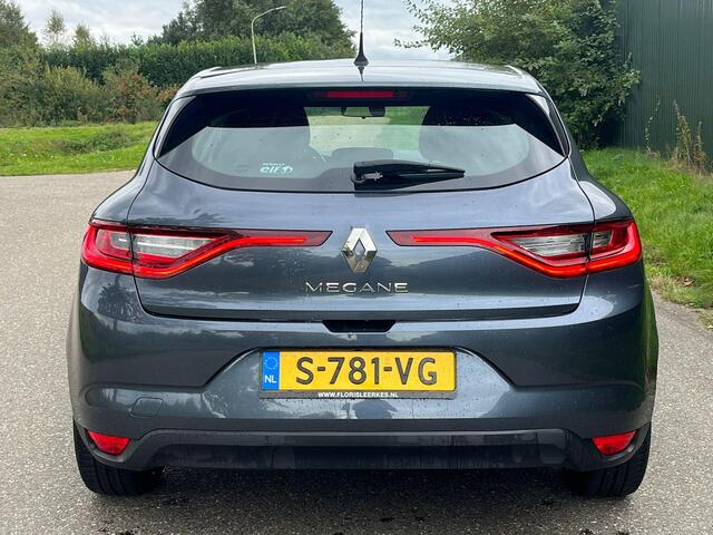 Renault MEGANE 1.2 TCe Life Cruise LED bluetooth
