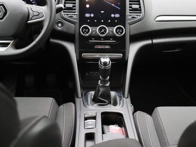 Renault MEGANE Estate TCe 140 Equilibre | Climate Control | Easy Link Navigatie met Apple CarPlay & Android Auto | Lichtmetalen velgen | Parkeersensoren | LED |