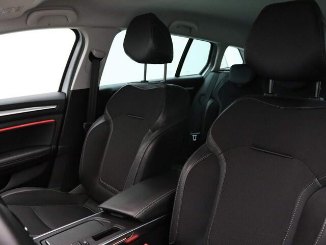 Renault MEGANE Estate TCe 140pk Techno EDC/AUTOMAAT Camera | Climate | Navi | Parksens. v+a |Stoel -/ Stuur verwarmd