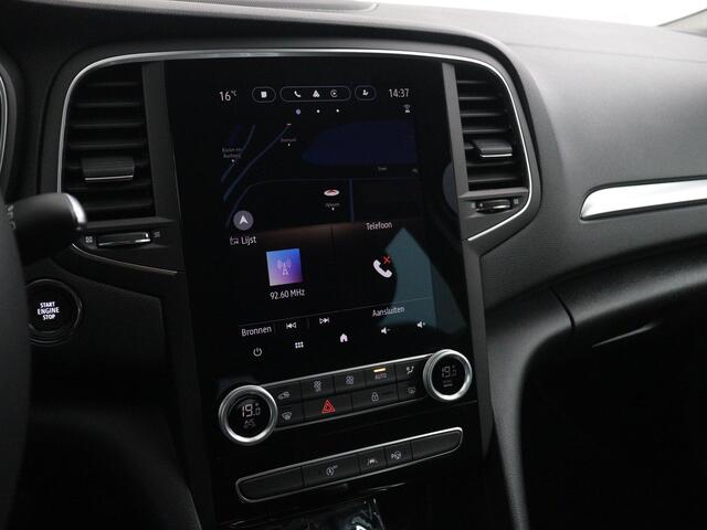 Renault MEGANE Estate 1.3 TCe 140 Techno | Navigatie | Apple & Android Carplay | Parkeersensoren Voor & Achter | Climate Control | Cruise Control