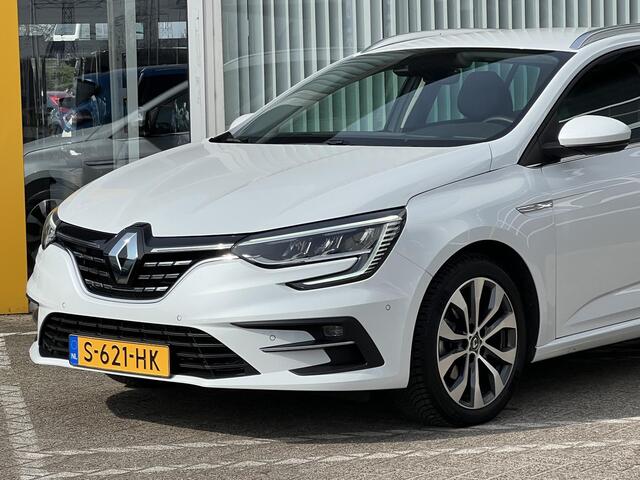 Renault MEGANE Estate 1.3 TCe 140 EDC Techno , NL-Auto, Trekhaak, Easy life pack, Dodehoek detectie, Camera, Park assist, Clima, Cruise, Lichtmetaal, LED, Parkeersensoren