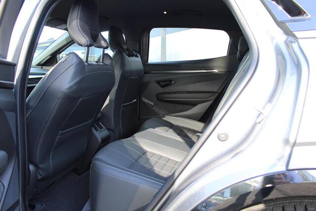 Renault MEGANE E-Tech EV60 Optimum Charge Iconic | Winterpack | A. Camera | Leder | PDC V+A | 20" LMV. | Harman Kardon | Geen Import!