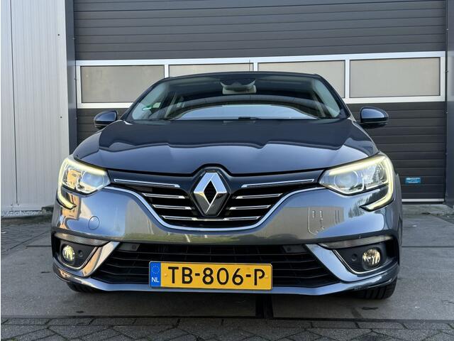Renault MEGANE 1.3 TCe Bose