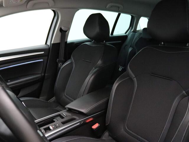 Renault MEGANE Estate TCe 140pk Techno EDC/AUTOMAAT Camera | Climate | Navi | Parksens. v+a | Stoel -/ Stuur verwarmd