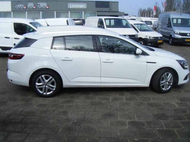 Renault MEGANE 1.5 dCi Expression S&S VOORZIEN VAN AIRCO+CRUISECONTROL ! EURO 6 !! APK NIEUW!!!