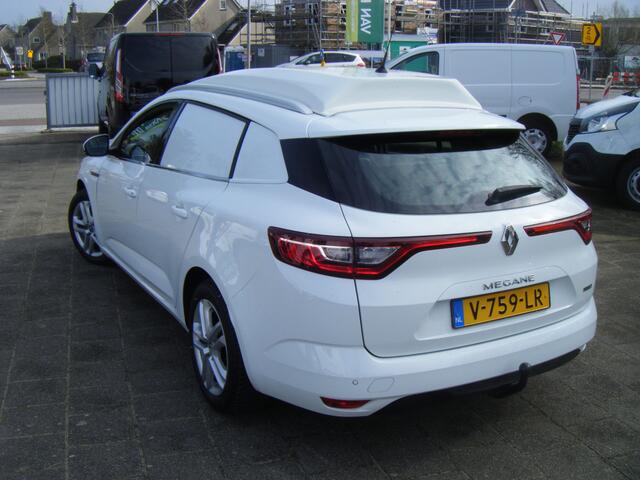 Renault MEGANE 1.5 dCi Expression S&S VOORZIEN VAN AIRCO+CRUISECONTROL ! EURO 6 !! APK NIEUW!!!