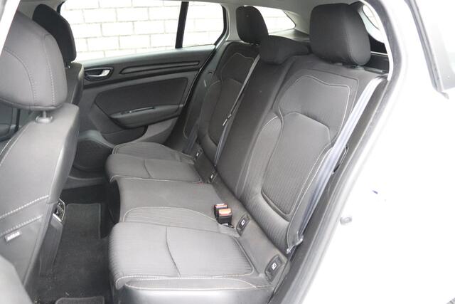 Renault MEGANE Estate 1.2 TCe 130 Zen | Parkeersensoren V+A | Apple CarPlay / Android Auto | Navigatie | DAB+ |