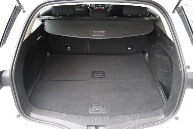 Renault MEGANE Estate 1.2 TCe 130 Zen | Parkeersensoren V+A | Apple CarPlay / Android Auto | Navigatie | DAB+ |