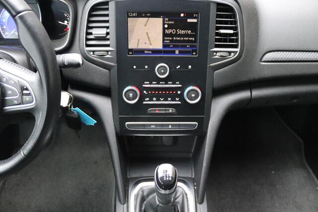 Renault MEGANE Estate 1.2 TCe 130 Zen | Parkeersensoren V+A | Apple CarPlay / Android Auto | Navigatie | DAB+ |
