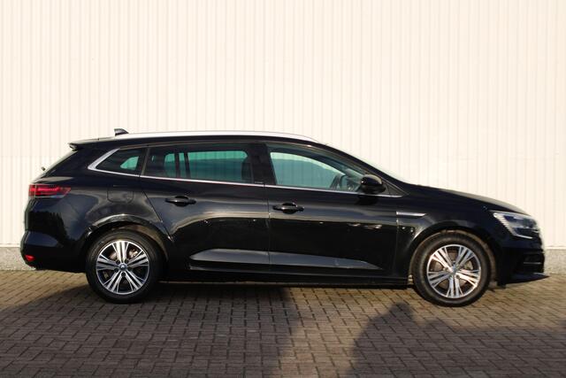 Renault MEGANE Estate 1.6 E-Tech Plug-In Hybrid 160 Intens | NAVIGATIE | CLIMATE CONTROL | STOEL-/STUURVERWARMING