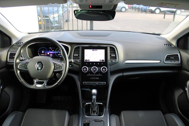 Renault MEGANE Estate 1.6 E-Tech Plug-In Hybrid 160 Intens | NAVIGATIE | CLIMATE CONTROL | STOEL-/STUURVERWARMING