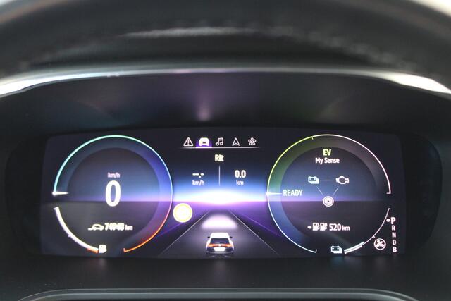 Renault MEGANE Estate 1.6 E-Tech Plug-In Hybrid 160 Intens | NAVIGATIE | CLIMATE CONTROL | STOEL-/STUURVERWARMING