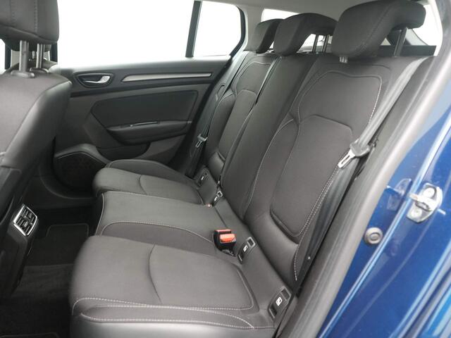Renault MEGANE Estate 1.3 TCe Business Zen - Eerste Eigenaar - Navigatiesysteem - Parkeer sensoren voor + achter