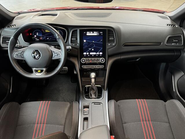 Renault MEGANE 1.6 E-Tech PHEV 160pk R.S. Line | Groot Navi | 18 inch | Camera | PDC | Stoelverwarming | 100 % dealer onderhouden.