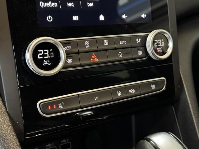 Renault MEGANE 1.6 E-Tech PHEV 160pk R.S. Line | Groot Navi | 18 inch | Camera | PDC | Stoelverwarming | 100 % dealer onderhouden.